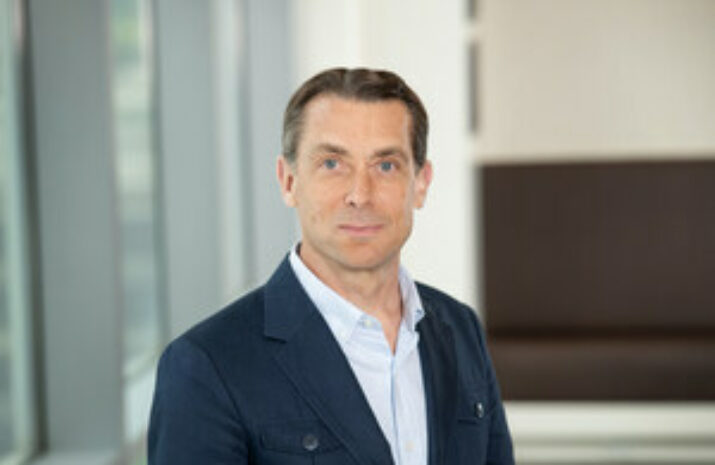 Grégory Boucharlat's headshot