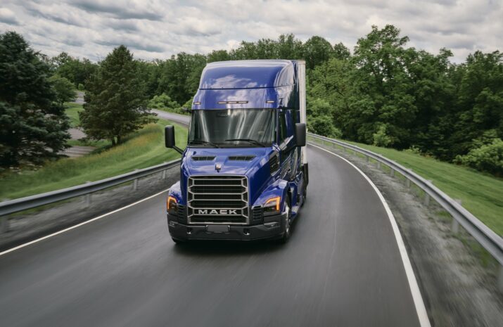 Picture of a Mack Anthem