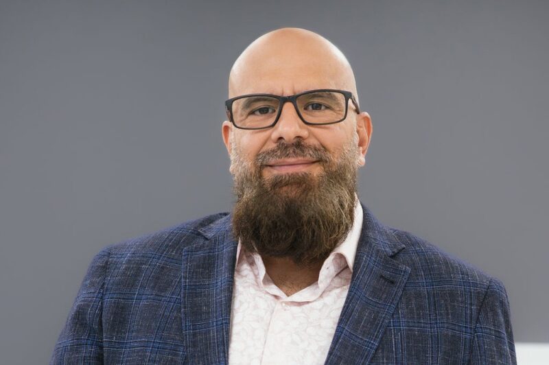 Mo Baki Director of Operations Polaris Transportation Group Headshot