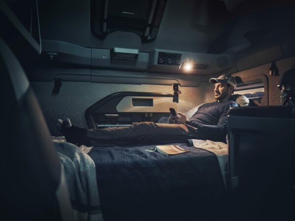 volvo sleeper alternate text for this image