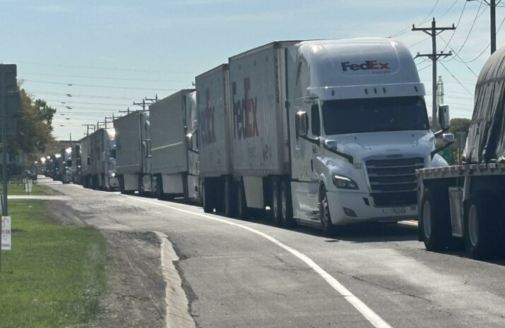 Traffic congestion in the Lewiston-Queenston International Bridge bridge area