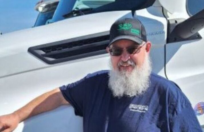 Owen Lewis' headshot