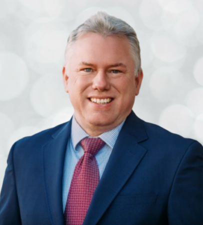 Stephan Oehler's headshot