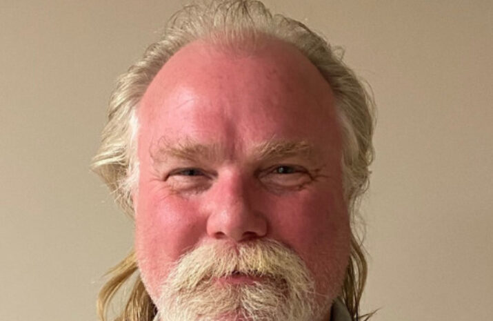 Terry Walde's headshot