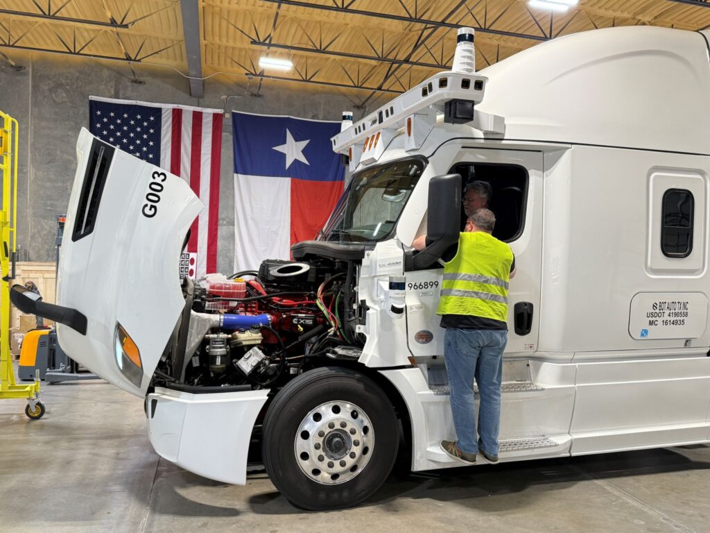 Bot Auto truck with hood up