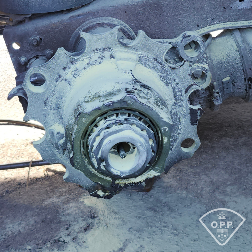 Picture of a damaged wheel