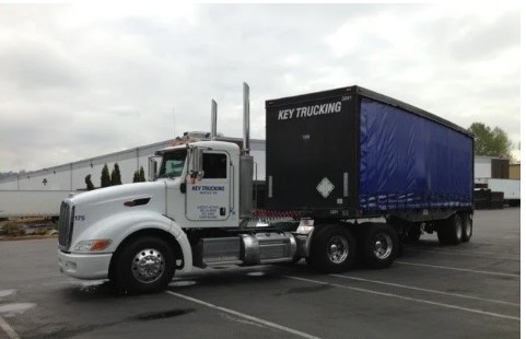 Picture of a Key Trucking truck