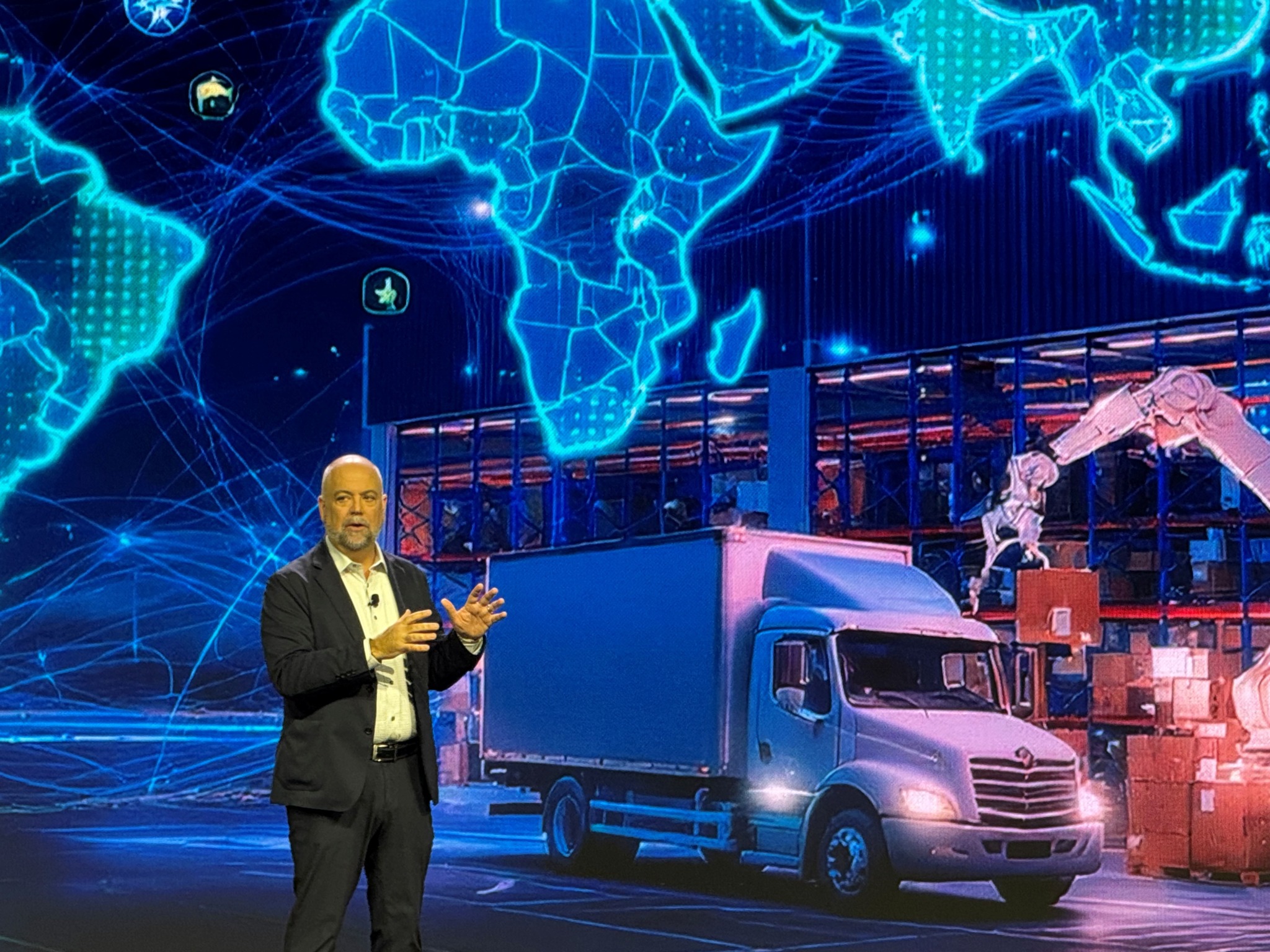 ATA’s Costello says trucking’s ‘painfully slow’ recovery driven by shrinking capacity, not freight demand