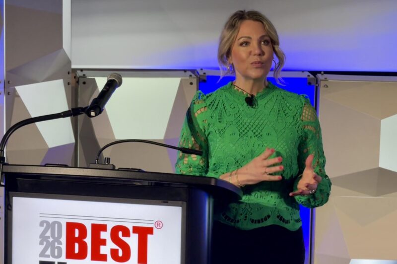 Lindsay Trent on Best Fleets stage