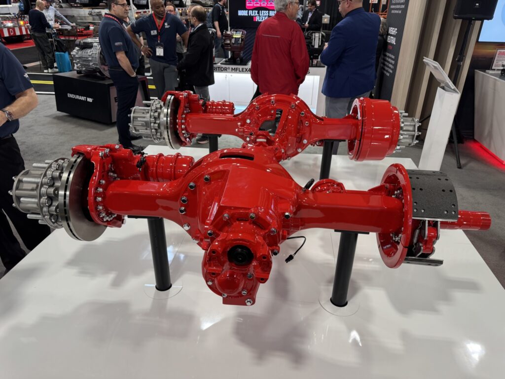 Cummins new tandem axle Meritor RT-160 HE at Truck World 2026