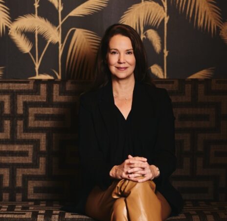 Alix Miller's headshot