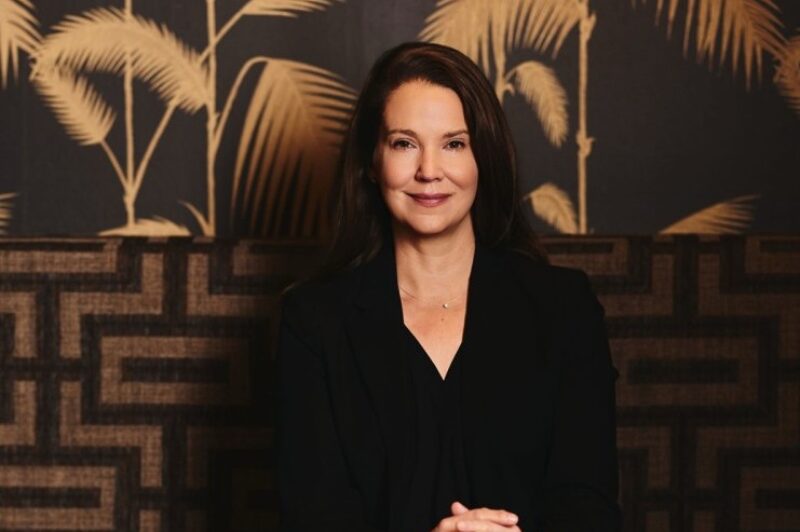 Alix Miller's headshot