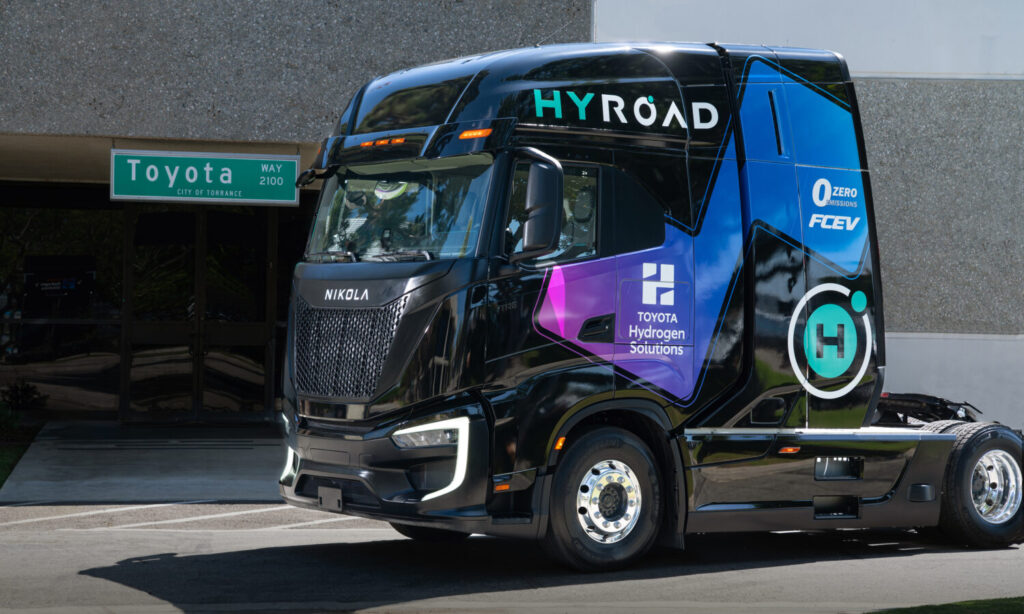 Picture of a hydrogen truck