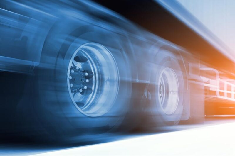 Essential Driver Training Tips for the Road article image