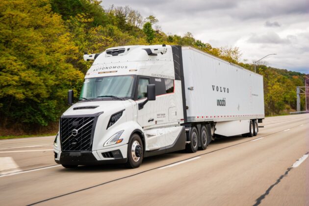 Volvo_VNL_Waabi alternate text for this image