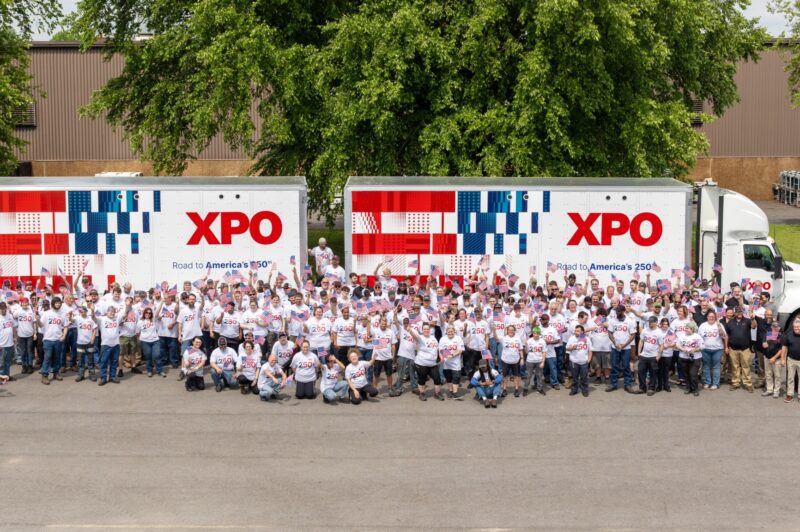 XPO celebrates America's 250th with special trailers.