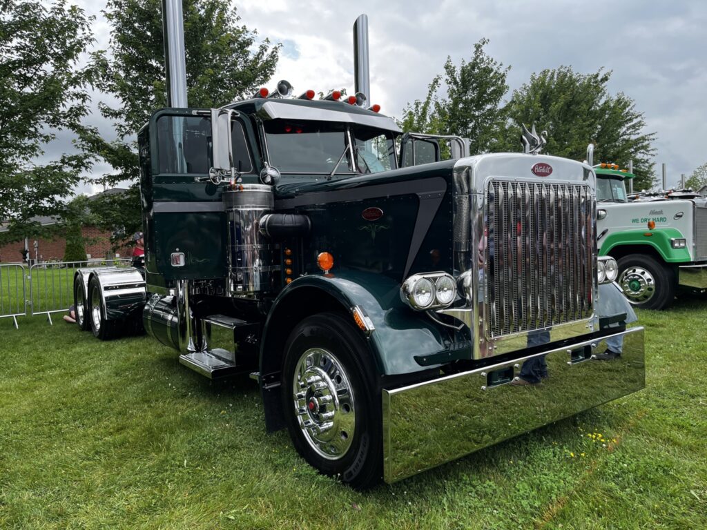 Picture of a truck