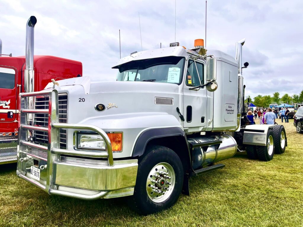 Picture of a truck