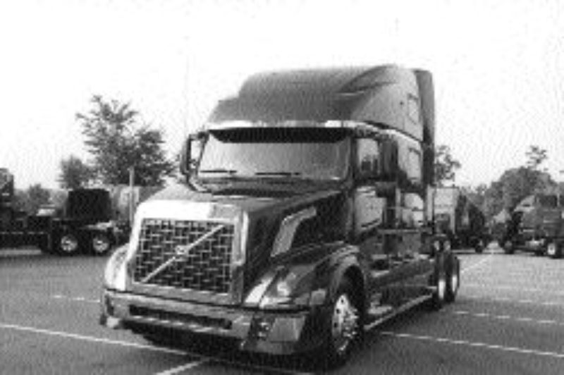 Volvo truck sales increase in 2002 article image