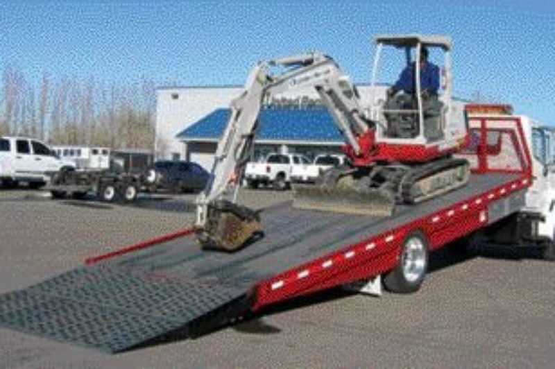 EASY RIDER: The low tilt angle of the Jones Body makes loading quick and easy, the company reports.