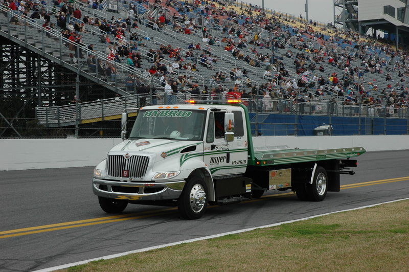 This hybrid recovery truck took part in the annual Daytona 500 this year.