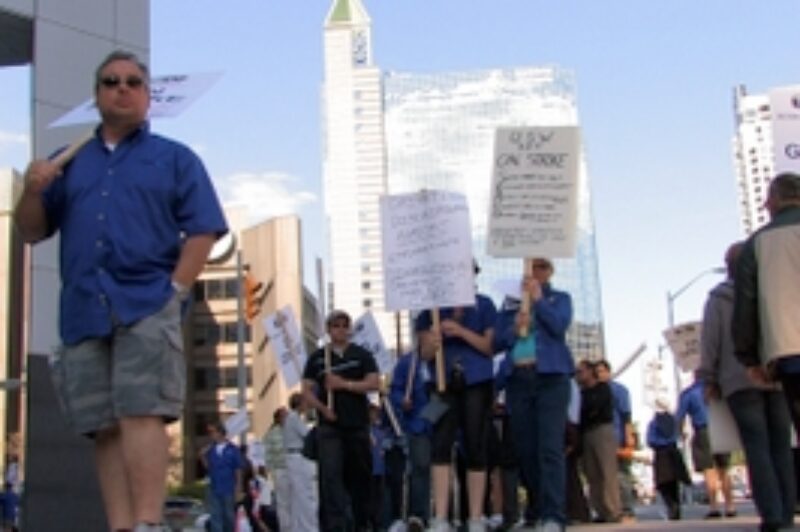 Protestors gathered outside of Serco's downtown Toronto headquarters Sept. 17, as talks between the two groups fell apart earlier that week. The OTA is urging both sides to return to the bargaining table as soon as possible.