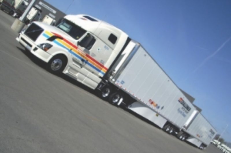 GOING LONG: Challenger has purchased 300 new Stoughton trailers, with 300 more to come later this year, in an effort to bolster its long combination vehicle (LCV) fleet. Two LCV configurations are now on Ontario roads, while the remainder will be deployed in Western Canada.