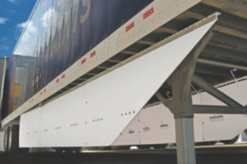 Carrier Transicold now offering trailer side fairings article image
