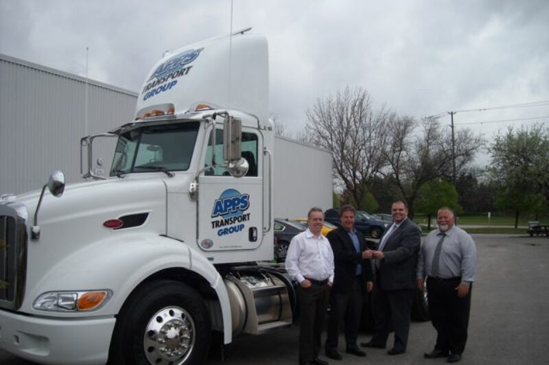 Pictured (L-R): Brent Byers and Rob McDonald of Apps Transport Group with Mark Frias and Dave Farrington, both from Peterbilt Ontario Truck Centres.