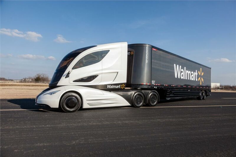 The WAVE uses a microturbine-hybrid powertrain, an electric motor and a battery storage system to pull a carbon fibre trailer.