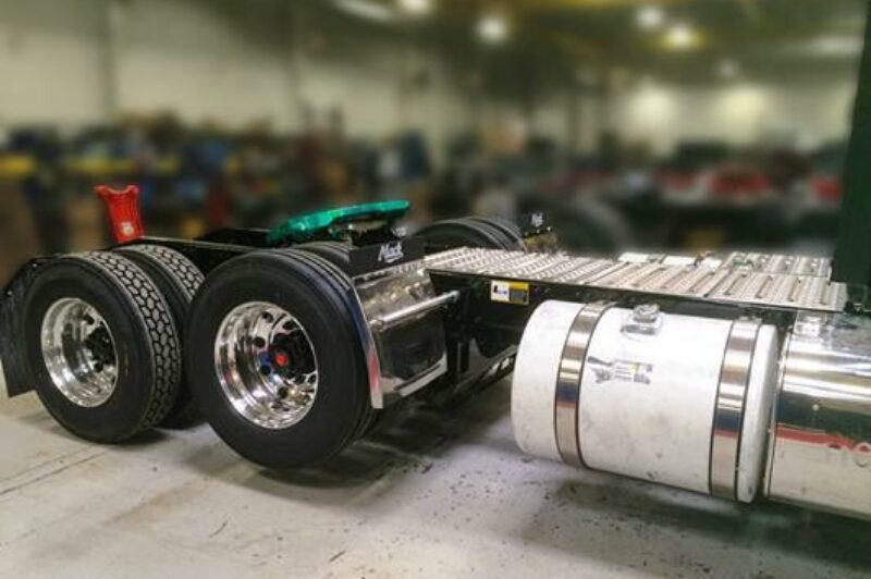 Mack unveils Load Logic, 6x2 with liftable pusher axle article image