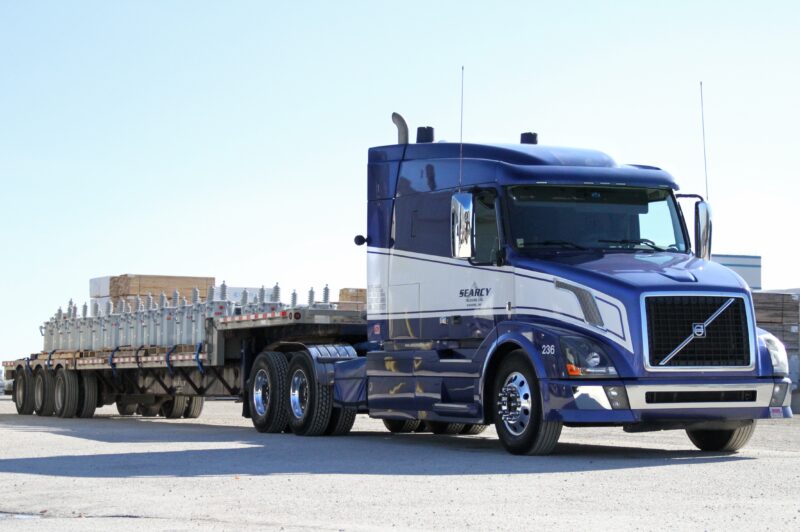 Searcy Trucking wins Volvo Trucks Safety Award article image