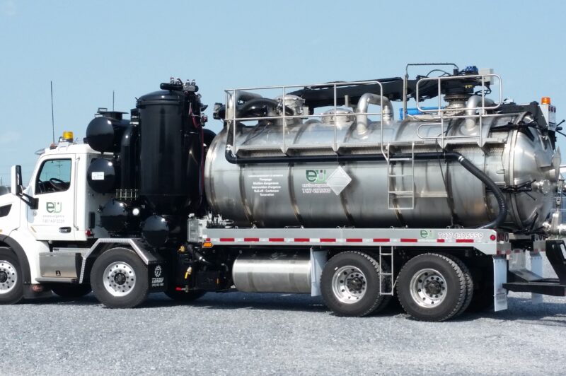 Tremcar shows off new vacuum tank article image