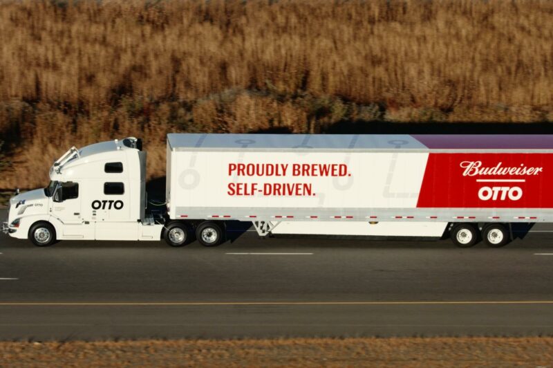Uber's Otto completes first-ever delivery by self-driving truck article image