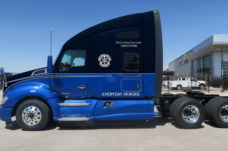 Kenworth T680 to be auctioned off to fight human trafficking article image