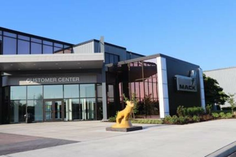 Mack Trucks gives its Customer Center a facelift article image