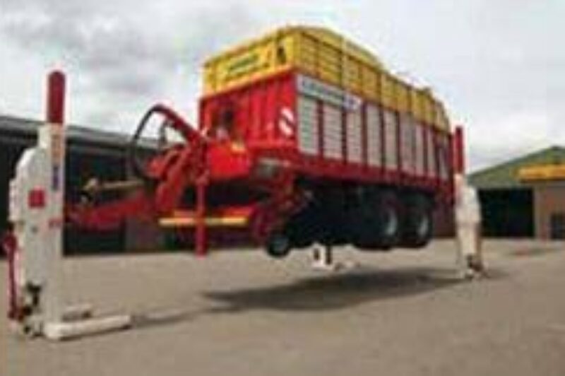 Fork adapters for mobile column lifts article image