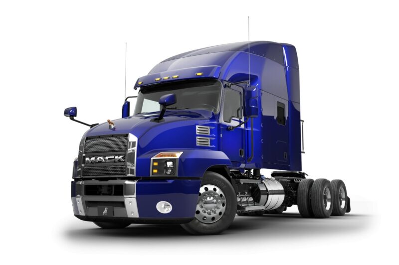 Mack brings Canadian Anthem to Truck World article image