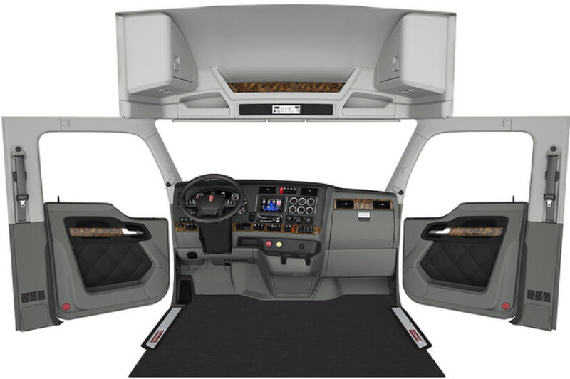 Kenworth expands colors, interiors article image