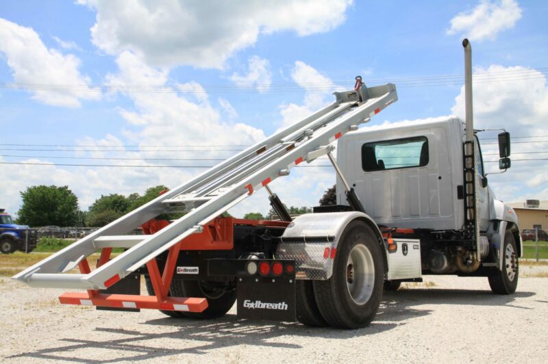 Galbreath offers lighter-duty cable hoists article image