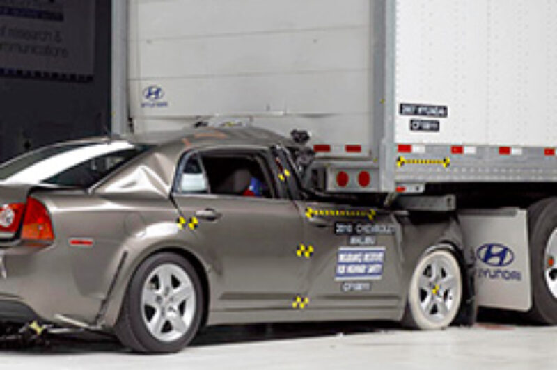 U.S. Begins Effort to Improve Underride Crash Protection article image