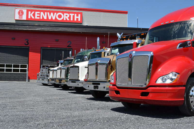 Kenworth Quebec Opens New Facility in Saint-Georges article image