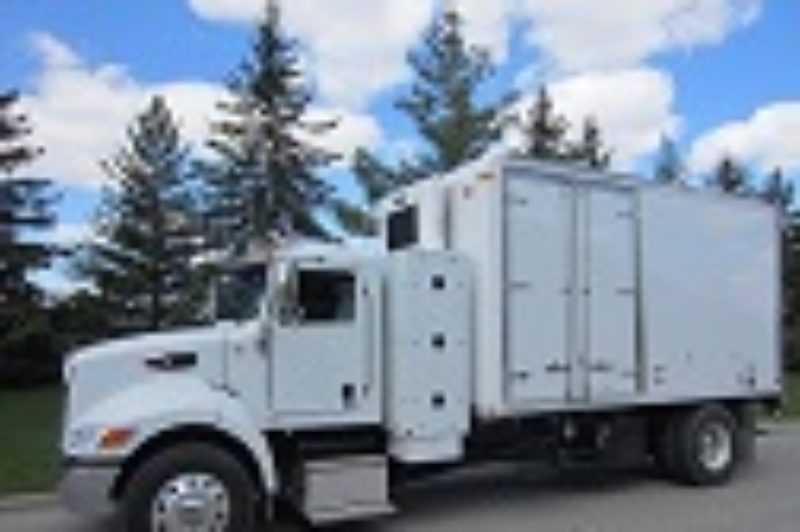 Alpine Produces Industry's First CNG-Fuelled Shredder Truck article image