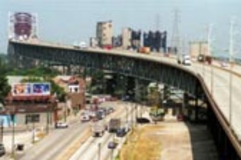 Canadians Taking Over U.S. Tollway in US$2.8 Billion Deal article image
