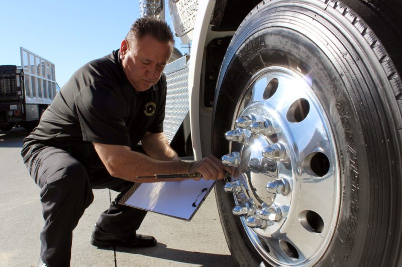 How to perform an effective tire test article image
