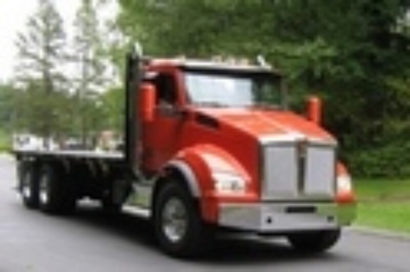 Kenworth T880 Adds NG Option article image
