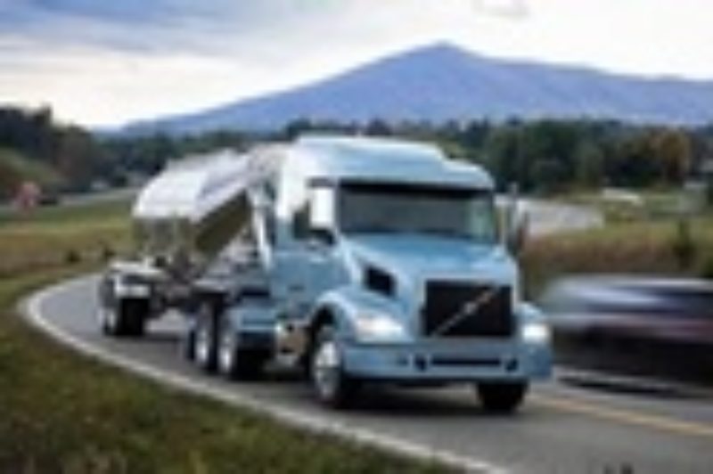 Volvo Trucks seeks out safest North American fleets article image