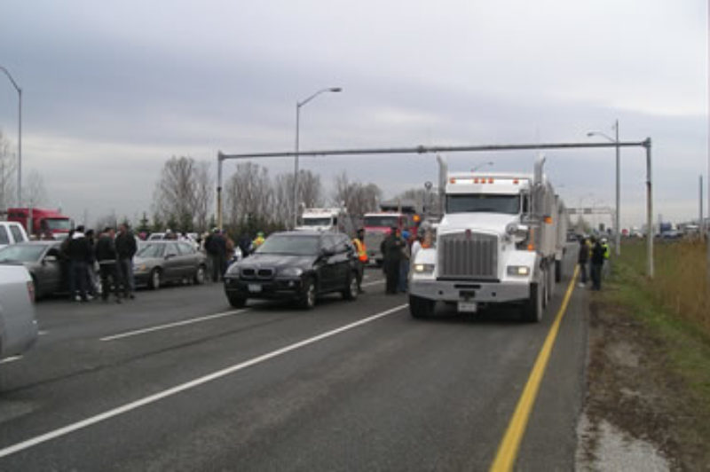 Updated: Del Duca cites progress in gravel truckers' woes article image