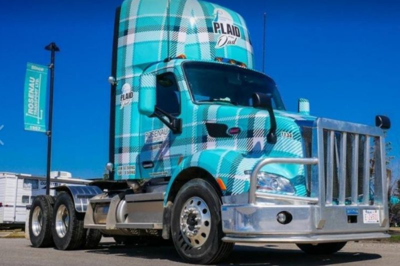 Vehicle graphics pulling for a cause article image