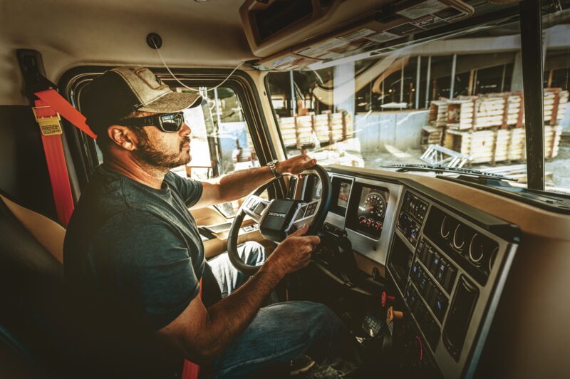 Mack Command Steer
